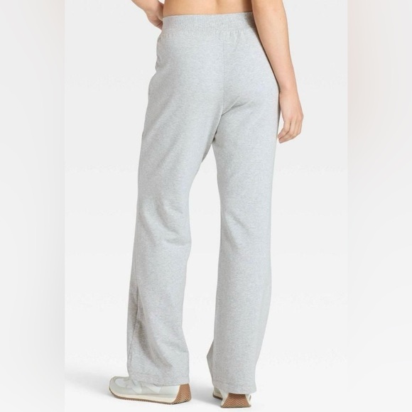 All In Motion Women’s Modal French Terry Flare Sweatpants ~ Gray ~ Size S - Picture 2 of 5